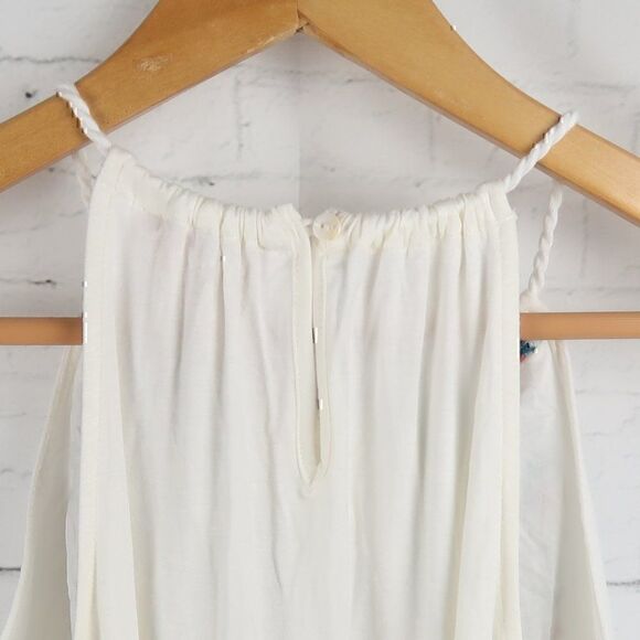 SKIES ARE BLUE IVORY TEAL & PINK NUTRIA EBROIDERED TOP SIZE SMALL NWT - Picture 10 of 13